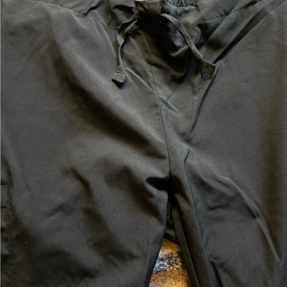 Women’s Black Scrub Pants - Picture 2 of 2